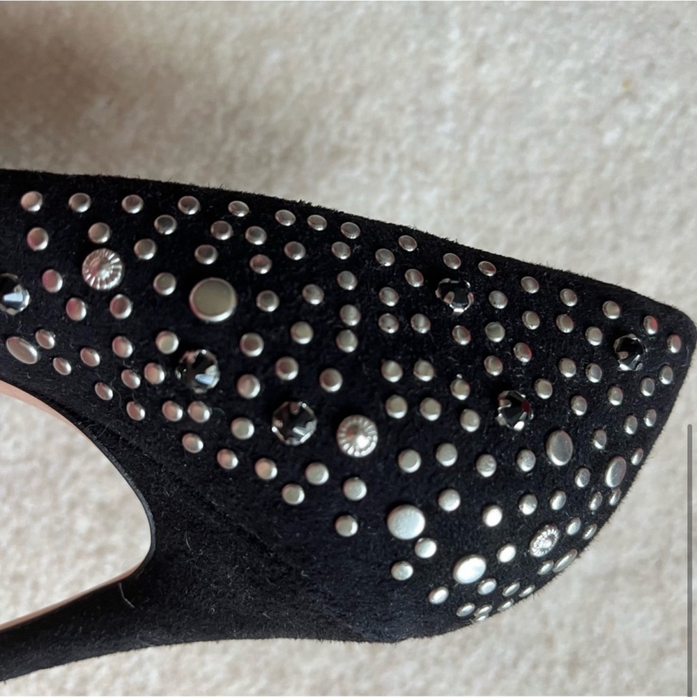 Elegant Black Studded Heels - Picture 4 of 6